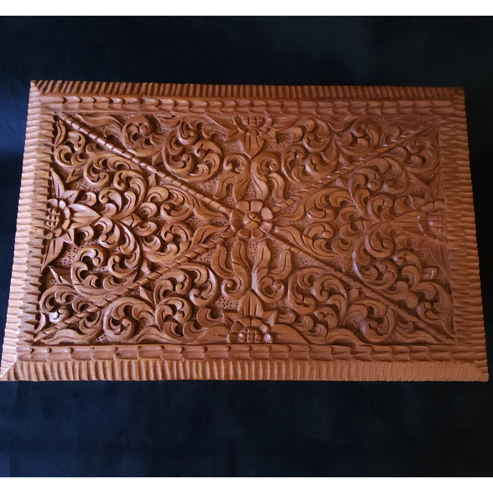 Vintage Kelvin Mfg Hand Carved Teak Wood Jewelry Trinket Box Red Velvet Lined - Picture 3 of 11